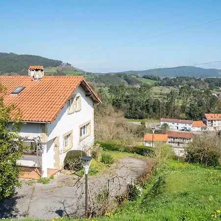 Villa Casa Con Jardin En Gama Bárcena de Cicero Exterior foto