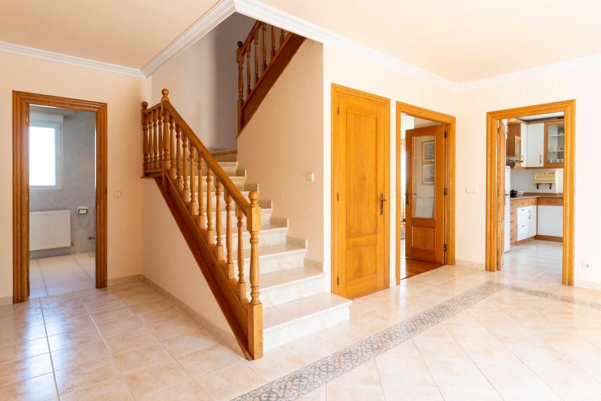 Casa Con Jardin En Gama