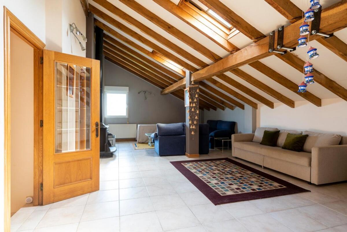 Casa Con Jardin En Gama Ferienhaus