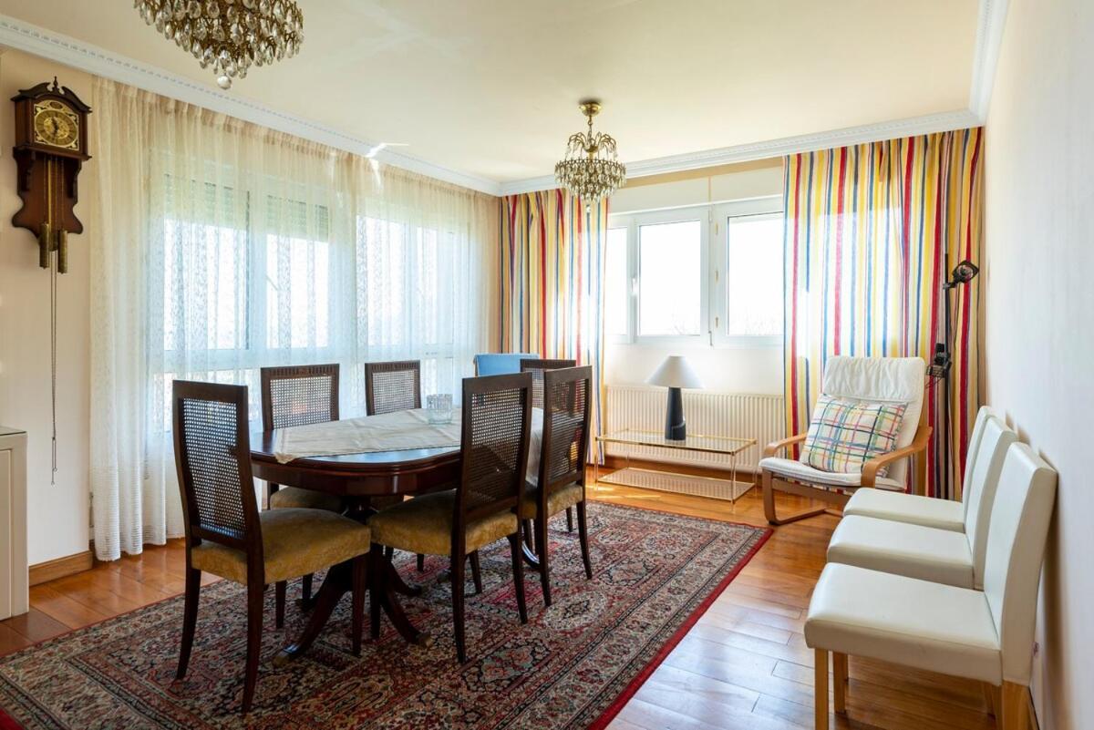 Casa Con Jardin En Gama